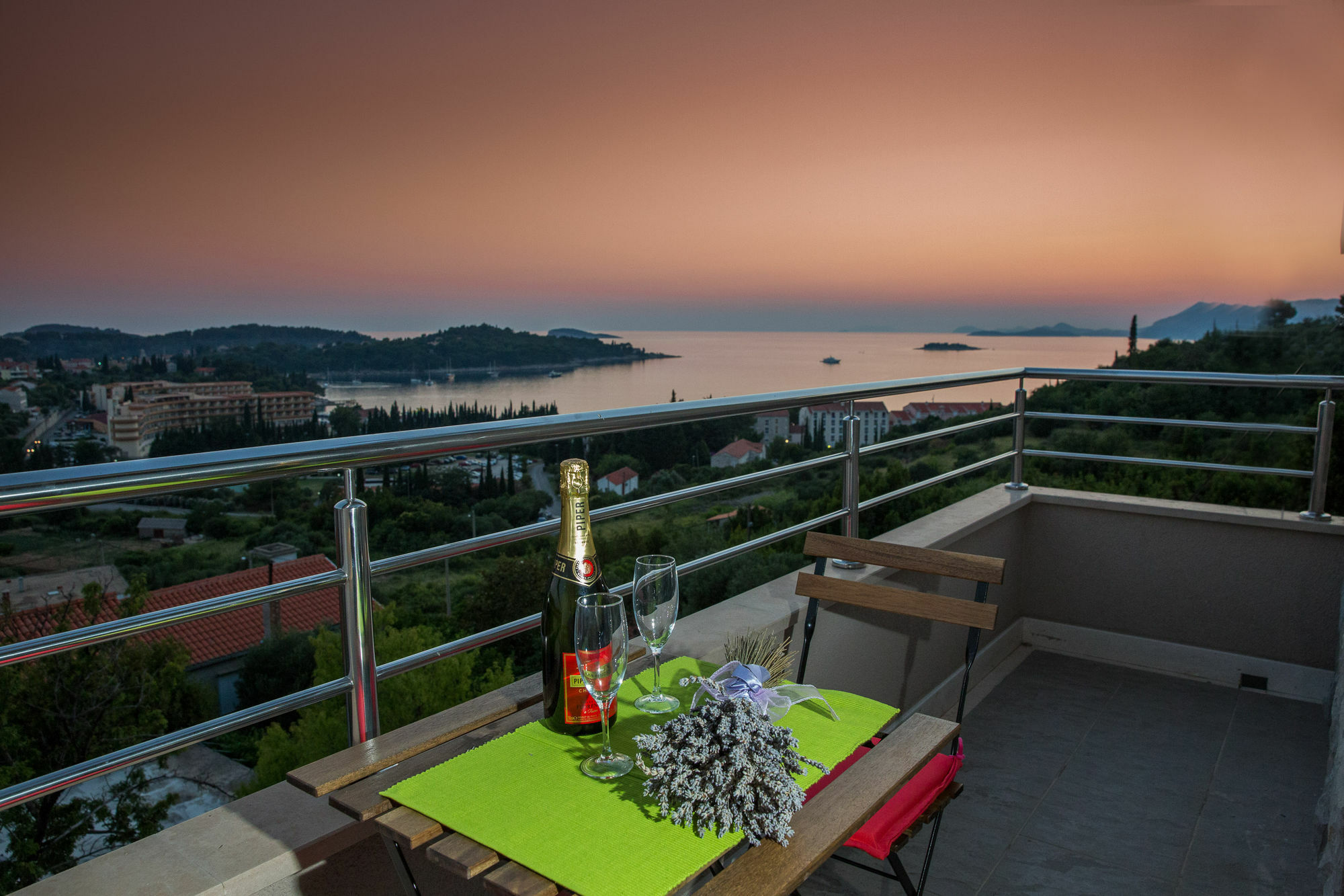 Overwhelming Mediterranean Sunset Apartments Cavtat Exterior photo